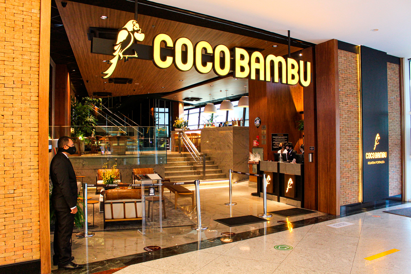 Vagas de emprego na Coco Bambu: Mais de 400 oportunidades abertas